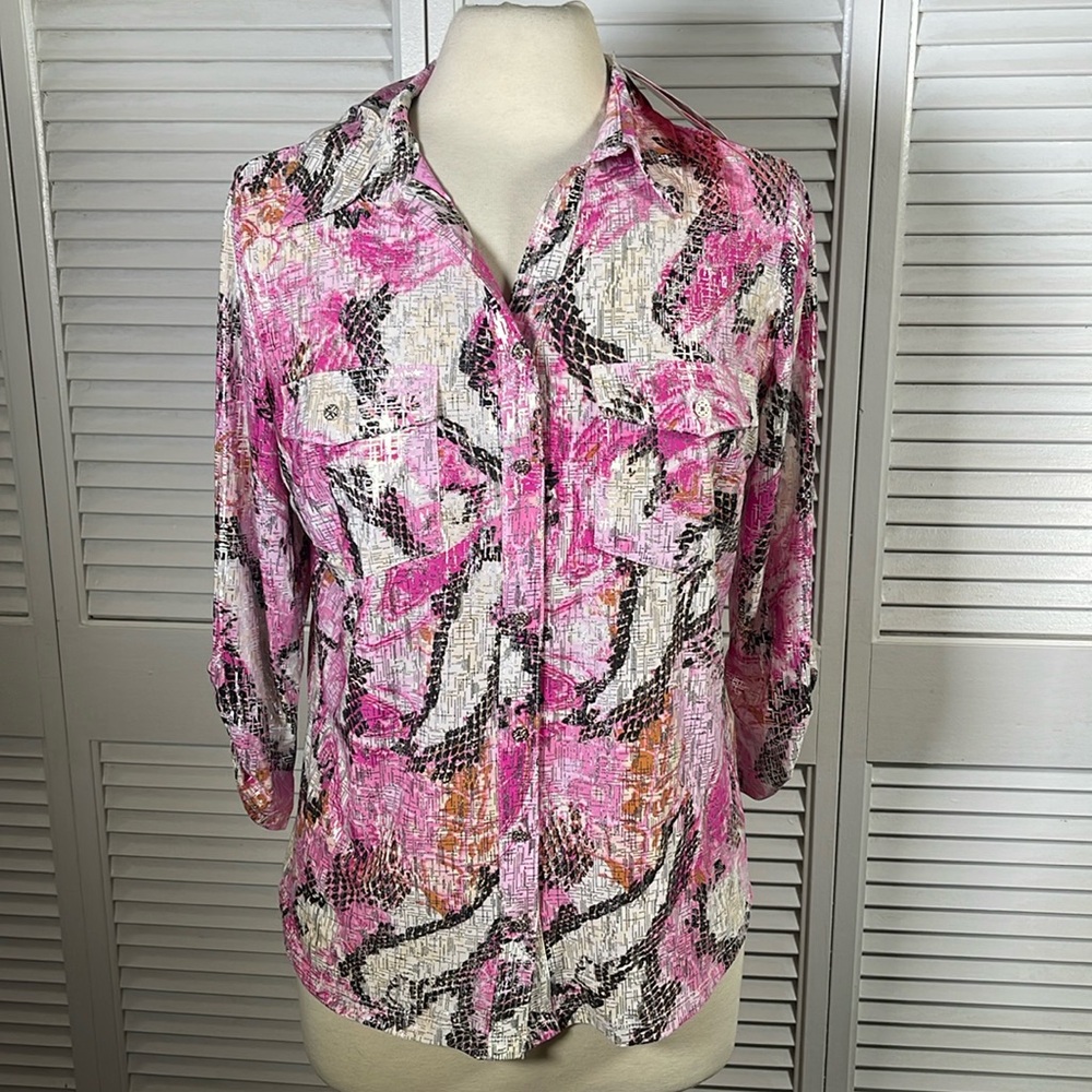 Emily‎ Daniels Pink Abstract Stretch Blouse Top L NWT Long Sleeve Button Front